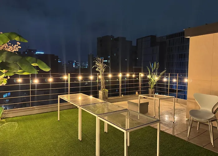 201, Atelier Seongsu Riverside Loft Cherry Blossom Road River Airport Bus Appartement *