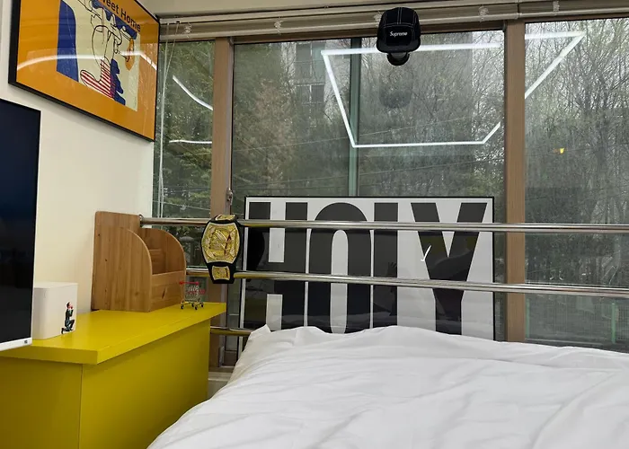 Appartement 201, Atelier Seongsu Riverside Loft Cherry Blossom Road River Airport Bus Séoul