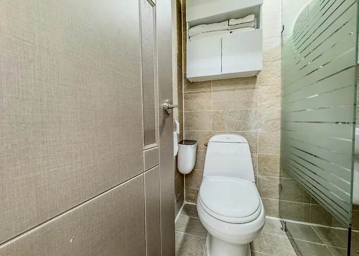 201, Atelier Seongsu Riverside Loft Cherry Blossom Road River Airport Bus Apartment *